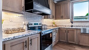 Lot #7 The Shoal Creek CS-3241 / Sales Price: $189,995 Interior 88297