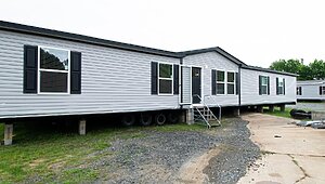 Lot #SP The 5 Bedroom Special / ONLY: $134,995 Exterior 88327