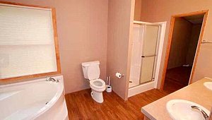 Land-Home Packages / LH-352 Bathroom 17906