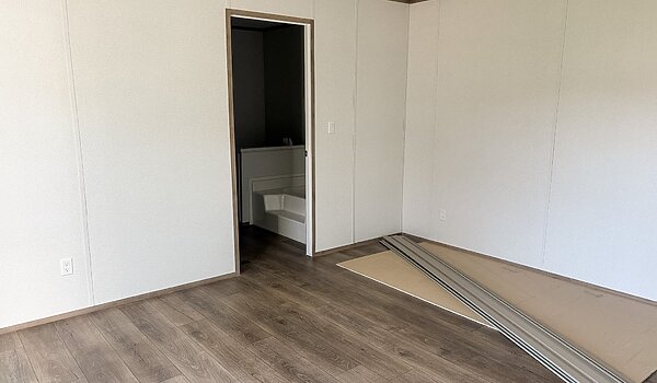 Phoenix / The Phoenix  16763A No Category 88104