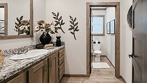 Creekside Series / The Highland Oak CS-3253 No Category 81420