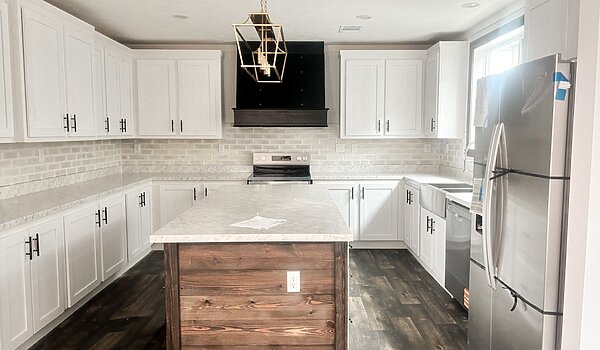 Creekside Series / The Cedar Creek CS-3240 Kitchen 87956