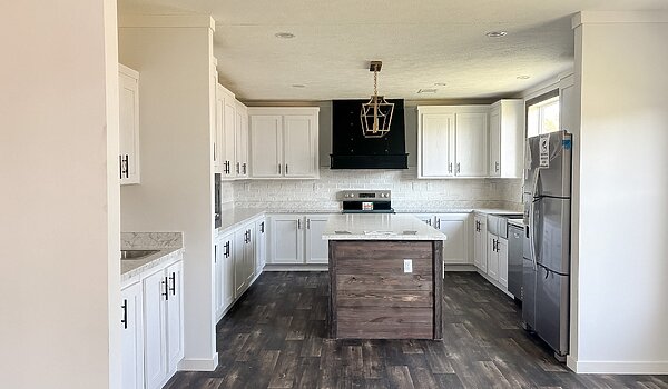 Creekside Series / The Cedar Creek CS-3240 Kitchen 87958