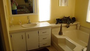 Landmark Naples / 1833 Monticello Drive Bathroom 43946