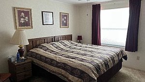 Mid Florida Lakes / 108 Spruce Lane Bedroom 39577