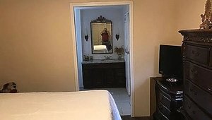 Mid Florida Lakes / 158 Camellia Drive Bedroom 39663