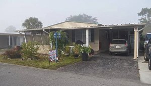 Mid Florida Lakes / 157 Camellia Drive Exterior 40255