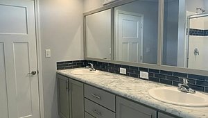 Heron Cay / 325 Killarney Cay Bathroom 36807