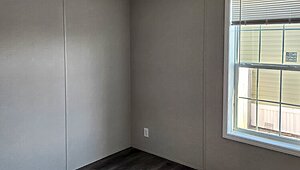 Embrace Series / Calm 241 Interior 89464