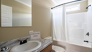 Signature Series / Greenfield DVHBSS-8409 Bathroom 82153