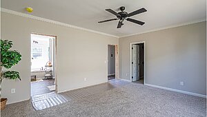 Signature Series / The Avonlea DVHBSS-8031 Bedroom 82223
