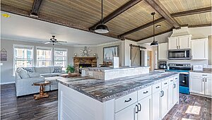 Signature Series / The Avonlea DVHBSS-8031 Kitchen 82213