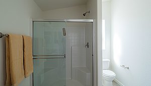 Home Outlet Series / The Kenton Bathroom 14053