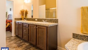 Cedar Canyon / 2083 LS Bathroom 2196