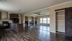 Innovation / IN3276R W/ Family Kitchen 24825