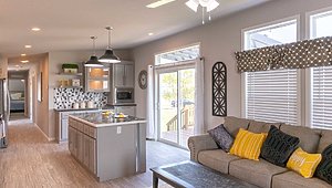 SOLD / Look Out Lodge Interior 21651