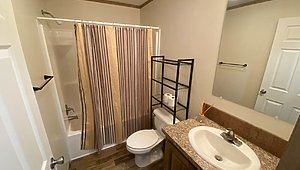 River Bluff / 115 Dupree Trail Bathroom 20523