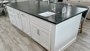 Premier / Maple Kitchen 82863