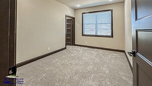 Premier / Chaney Bedroom 82899
