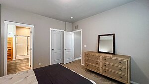 Cavco Millersburg / Pacific Crest 28483B Bedroom 84272