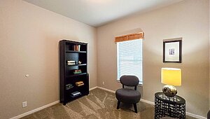 Cavco Millersburg / Pacific Crest 28483B Bedroom 84274