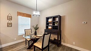 Cavco Millersburg / Pacific Crest 28483B Interior 84270