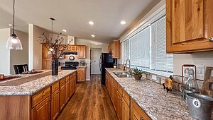 400 Series / The Metolius Cabin 28562A Kitchen 84217