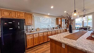 400 Series / The Metolius Cabin 28562A Kitchen 84218