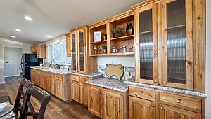 400 Series / The Metolius Cabin 28562A Kitchen 84219