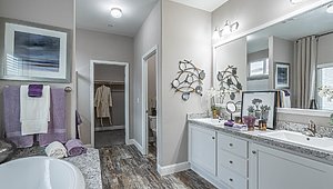 Instant Housing / The Farmhouse Bathroom 38202
