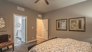 Instant Housing / The Farmhouse Bedroom 38197