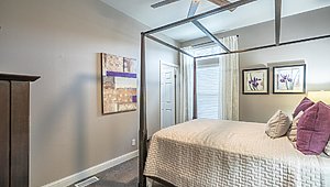 Instant Housing / The Farmhouse Bedroom 38198