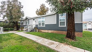 Instant Housing / The Farmhouse Exterior 38210