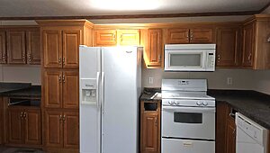 Friendship / Friendship 16x80 (203179) Kitchen 89596