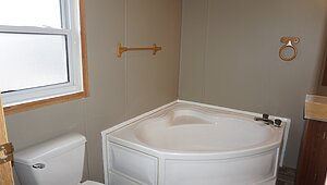 Champion / Champion 16x80 (203203) Bathroom 87404