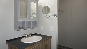 Champion / Champion 16x80 (203250) Bathroom 88796