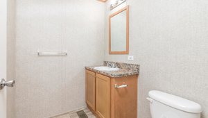 Landmark MW / The Brookport Bathroom 2935