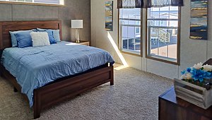 Blue Ridge Series / 2022 Sunrise Overstock 28563Y Bedroom 52086