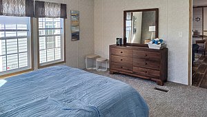 Blue Ridge Series / 2022 Sunrise Overstock 28563Y Bedroom 52090
