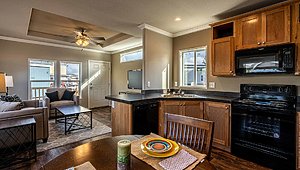 Northwest / The Lakeview Kitchen 18036