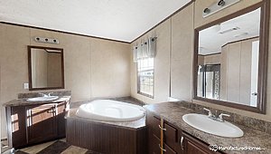 MD Singles / MD-105 Bathroom 12629