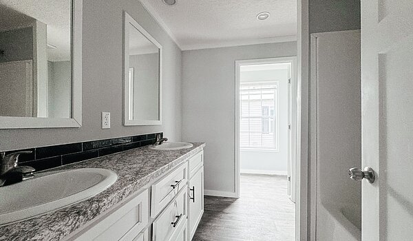 Edge 28604A / Destiny Homes (Double) No Category 82028