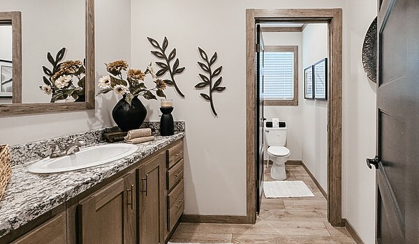 Creekside Series / The Highland Oak CS-3253 No Category 81558