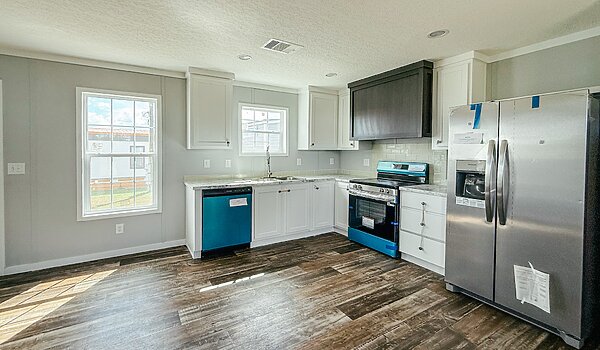 16603A / Cavco Iron Ranch Kitchen 83621