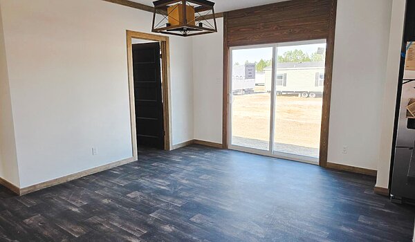 Creekside Series / The Delilah CSFL-3301 No Category 86106