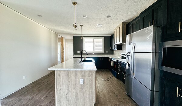 Creekside Series / The Hangout CS-3263 Kitchen 88977