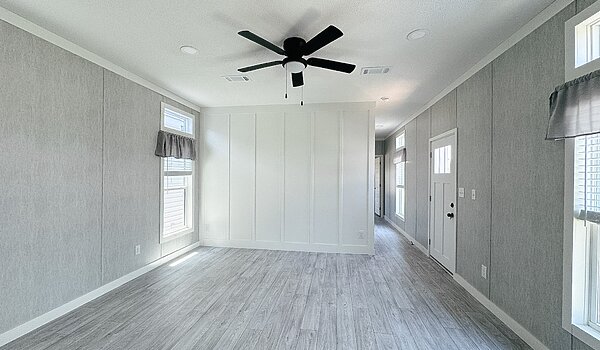 S-5763W / Live Oak - Classic Oak Series No Category 88924