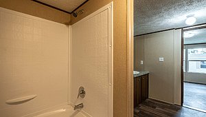 TRU Multi Section / Marvel Lot #10 Bathroom 22510
