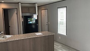 Paramount Singlewide / 1466H32082 Interior 90595