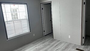 Paramount Singlewide / 1466H32082 Interior 90597